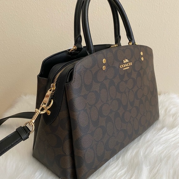 Coach purse and wallet set